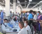 Nhiều người dân Lào đăng ký tiêm bất cứ loại vaccine nào