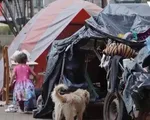 Đại dịch khiến nhiều người Brazil phải lựa chọn 'cơm ăn hay chỗ ở'