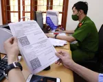Bí thư Thành ủy Hà Nội: Trước mắt tiếp tục sử dụng giấy đi đường cũ và cấp giấy mới