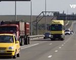Khôi phục giao thông trên cầu Crimea sau vụ nổ