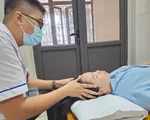 Giao mùa cẩn trọng với bệnh liệt mặt do liệt dây thần kinh số 7