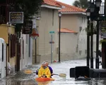 Bão Nicole gây mất điện trên diện rộng tại Florida