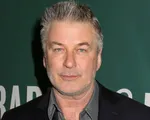 Alec Baldwin kiện ngược đoàn làm phim 'Rust' vì vụ nổ súng gây tử vong trên phim trường