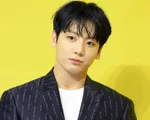 Jungkook (BTS) được People chọn là Người đàn ông quyến rũ nhất ở tuổi 25