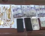 Phối hợp hiệu quả chống buôn lậu vàng và vận chuyển tiền tệ