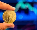 Bitcoin lao dốc thẳng đứng