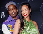 Rihanna và bạn trai lần đầu xuất hiện sau tin bị bắt giữ