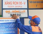 Kiềm giá xăng dầu: Cần nhiều công cụ khác bên cạnh giảm thuế