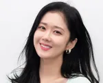 Jang Na Ra bất ngờ thông báo kết hôn