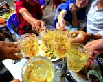 Vui Tết an toàn: tránh lạm dụng rượu bia