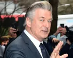 Hậu xả súng gây chết người trên phim trường, Alec Baldwin bị loại khỏi nhiều dự án