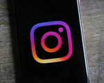 Instagram bắt chước ứng dụng đối lập với mình