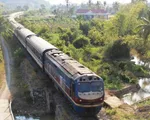 Đường sắt tạm dừng chạy tàu khách Bắc - Nam