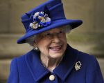 Cả nước Anh lo lắng cho sức khỏe của Nữ hoàng Elizabeth II​