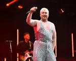 Sam Smith phản hồi khi MV mới bị chê: 'Trông tôi thật tuyệt vời'