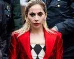 Lady Gaga lộ diện trong vai Harley Quinn