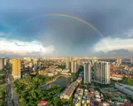 Chùm ảnh: Cầu vồng rực rỡ trên bầu trời Hà Nội