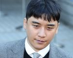 Seungri bị tố hẹn hò hai cô gái cùng một lúc