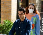 Joe Jonas 'không muốn gây chiến' trong vụ ly hôn với Sophie Turner