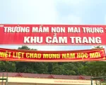 Nhiều phụ huynh cho con nghỉ học để phản đối học xa nhà