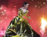 Katy Perry biểu diễn tại VinFuture 2023