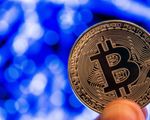 Bitcoin vượt qua mốc 40.000 USD