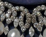 Đấu giá bộ trang sức kim cương của Công nương Diana