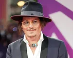 Sự xuất hiện của Johnny Depp tại LHP Cannes gây tranh cãi