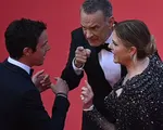 Tom Hanks nổi nóng trên thảm đỏ Cannes