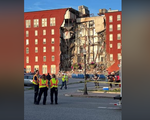 Sập tòa nhà ở Iowa (Mỹ), 8 người được cứu sống