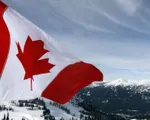 Cháy rừng và lũ lụt trên khắp miền Tây Canada, cư dân buộc phải sơ tán