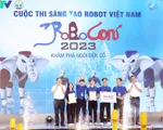 42 giây giành ngôi vô địch Robocon Việt Nam, kết thúc 15 năm chờ đợi