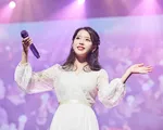 IU chiều lòng fan, không tăng giá vé concert