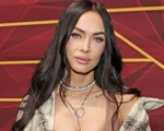 Megan Fox ra mắt tuyển tập thơ, tiết lộ 'bí mật của đàn ông'