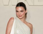 Kendall Jenner khẳng định không sáng lập thương hiệu mỹ phẩm riêng