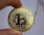 Bitcoin trở thành tài sản lớn thứ 8 thế giới