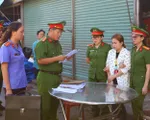 Bị khởi tố vì mang quan tài, rải vàng mã trước nhà chủ hụi để đòi nợ