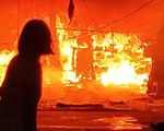 Cháy cửa hàng in ở Phú Diễn (Hà Nội) nghi do sét đánh