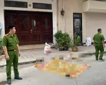 Người đàn ông rơi từ tum tầng 5 xuống đất tử vong ở Hà Nội