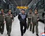 Lãnh đạo Triều Tiên Kim Jong-un thị sát hệ thống tên lửa chiến thuật