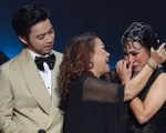 Phương Thanh bật khóc nghẹn ngào trong liveshow sau 17 năm