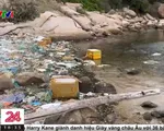 Đảo Bình Ba ngập tràn rác thải nhựa
