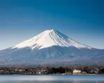Nhật Bản dựng rào hạn chế du khách chụp ảnh tại núi Phú Sĩ
