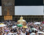 Nguy cơ bệnh hô hấp lây truyền sau lễ hành hương Hajj