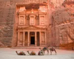 Độc đáo thành phố đá Petra