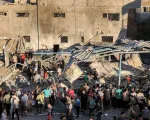 Israel tấn công trường học ở Gaza lần thứ ba, hơn 60 người thương vong