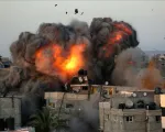 Israel mở rộng vùng sơ tán ở Gaza khi trận chiến dữ dội nổ ra