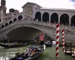 Từ 1/8, mỗi đoàn du lịch đến Venice chỉ được tối đa 25 người