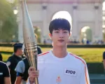 Jin (BTS) có khoảnh khắc rước đuốc Olympic xuất sắc nhất