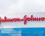 Johnson & Johnson- nỗ lực để tăng tích cực về cổ phiếu